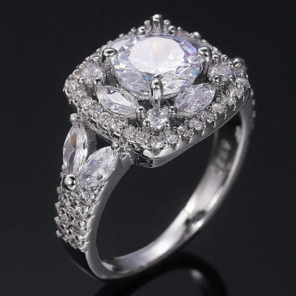 😍SHINY ROUND CZ SQUARE 925 STERLING SILVER LUXURY WEDDING RINGS FOR WOMEN, L053 - Picture 1 of 7